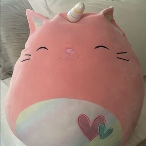 big squishmellow kellytoy 16 inch!! pretty much new.